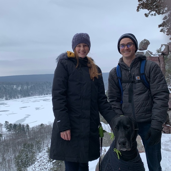 Meet your Posher, Caroline - Picture 1 of 1